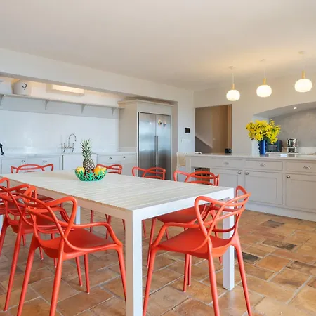 Spacious With Breathtaking Seaview Le Rayol-Canadel-sur-Mer