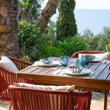 Spacious With Breathtaking Seaview 빌라 *